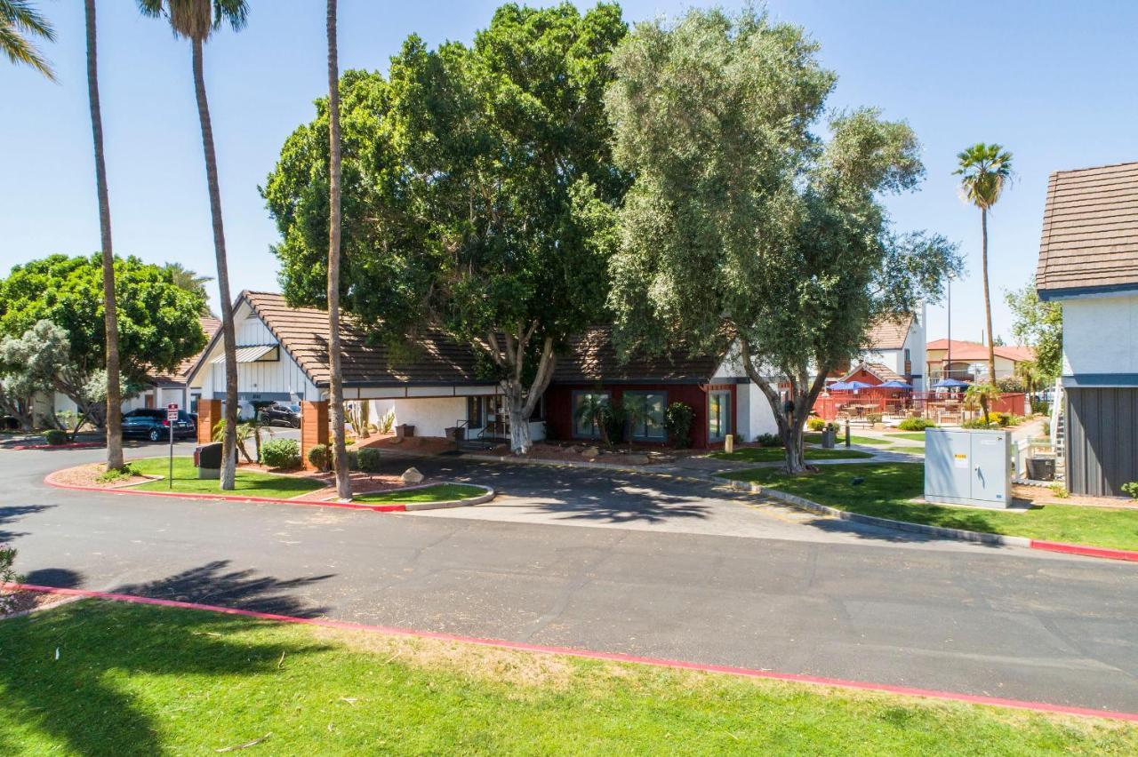 Metro Phx Studio Queen Sleeps 4 Heated Pool Phoenix Buitenkant foto