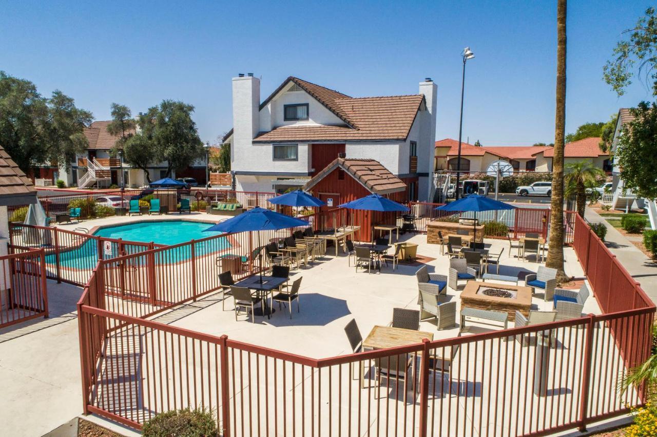 Metro Phx Studio Queen Sleeps 4 Heated Pool Phoenix Buitenkant foto