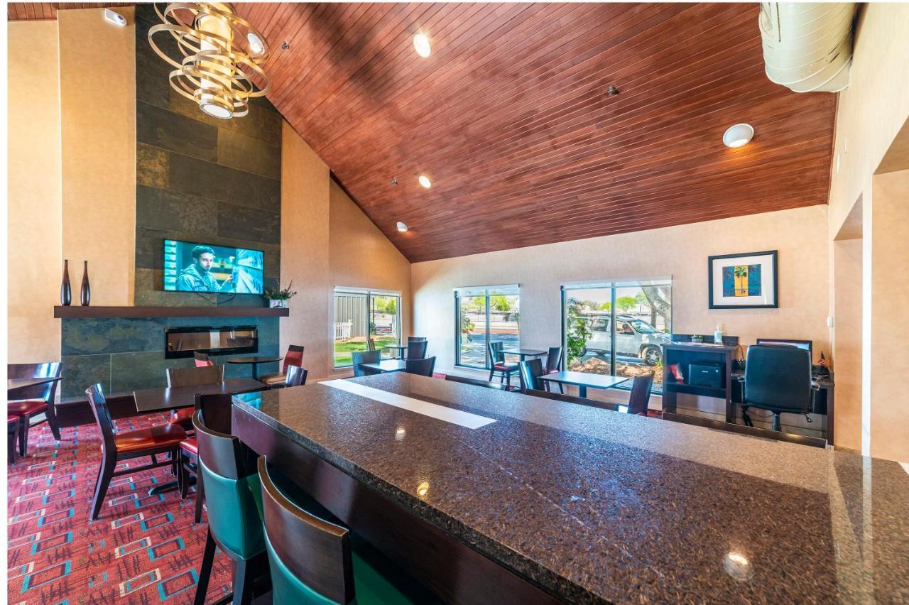 Metro Phx Studio Queen Sleeps 4 Heated Pool Phoenix Buitenkant foto
