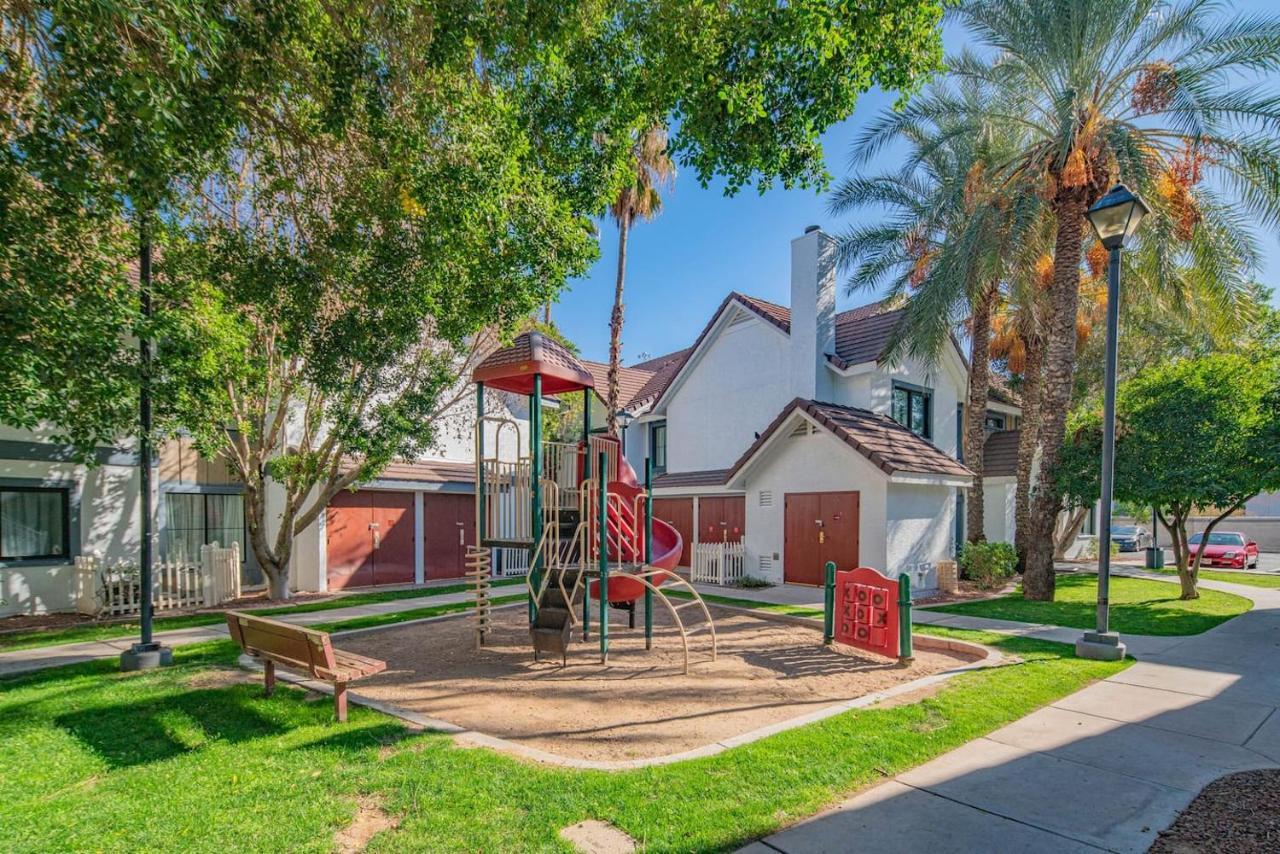Metro Phx Studio Queen Sleeps 4 Heated Pool Phoenix Buitenkant foto